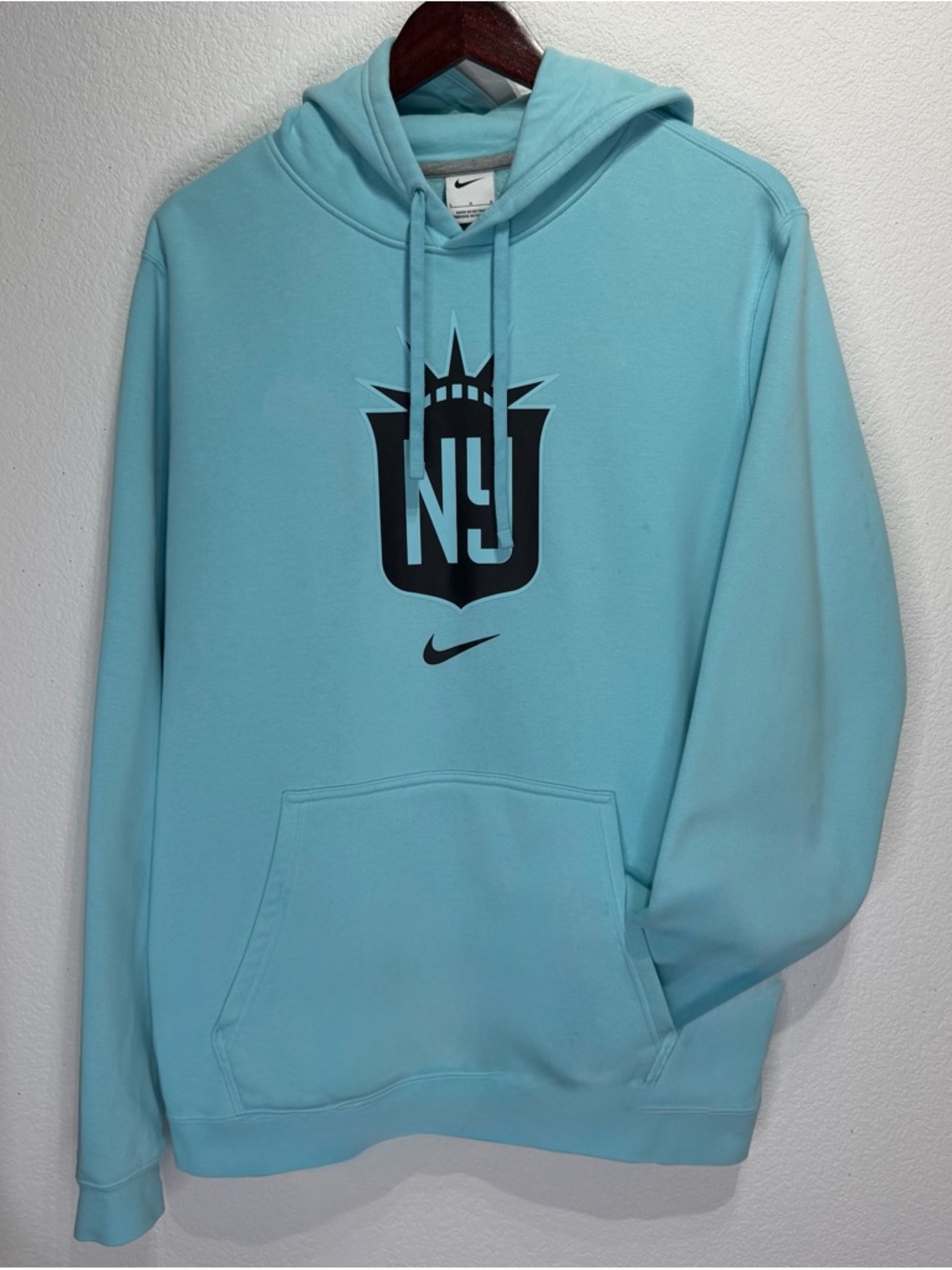 Nike Men's Aqua Blue New York Liberty FC.